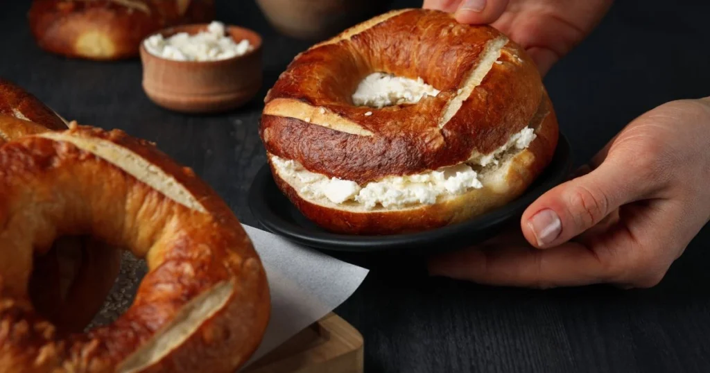 cheese bagel