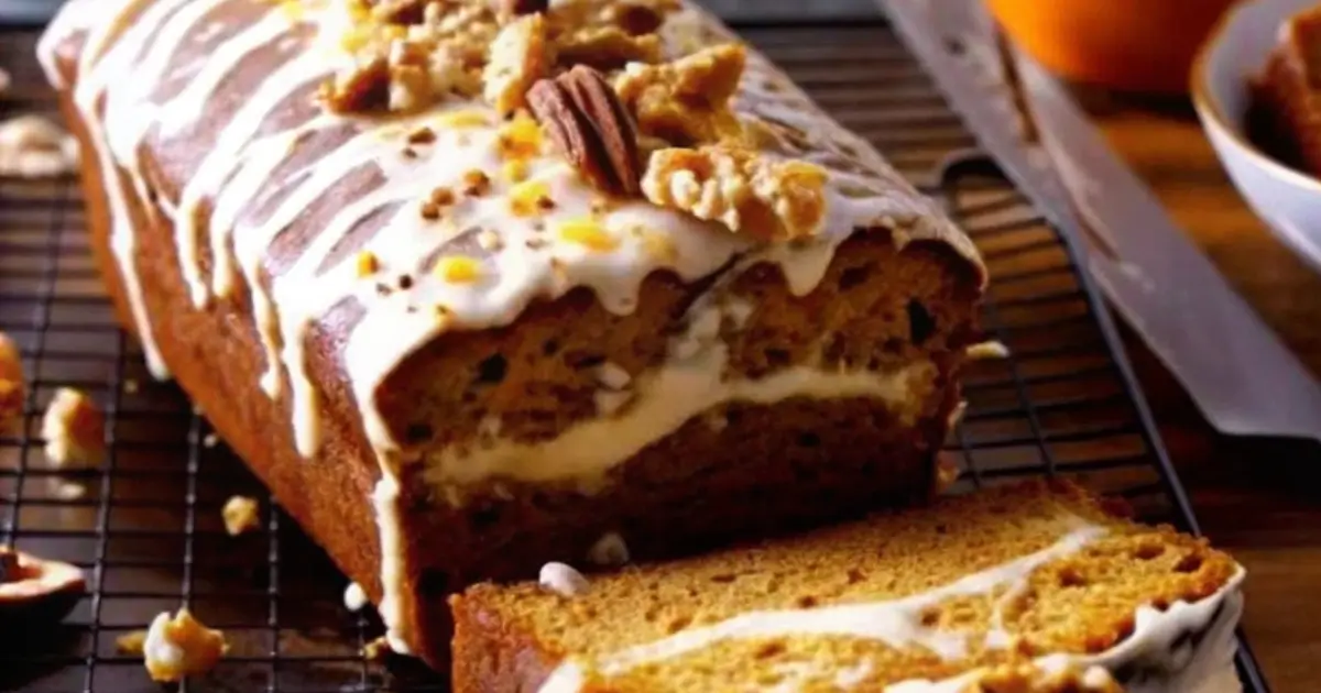 pumpkin bread with cream cheese